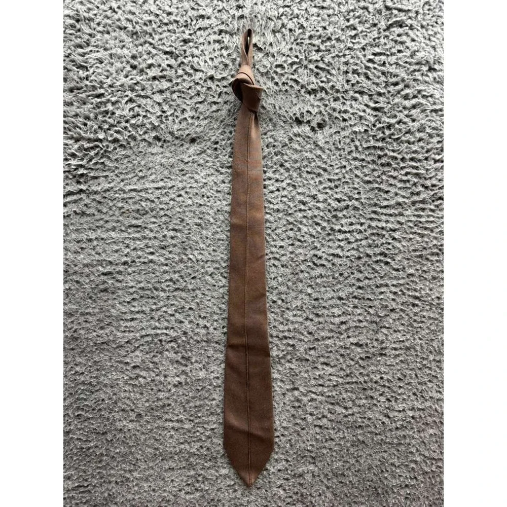 Thierry Mugler Paris Mens 100% Silk Designer Adjustable Neck‎ Tie Brown 55.5